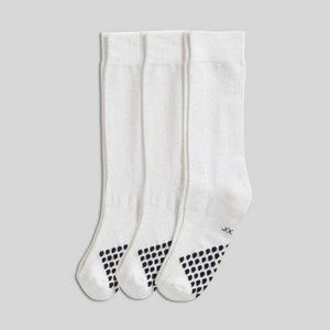 NWT Men White Crew Socks- 018019